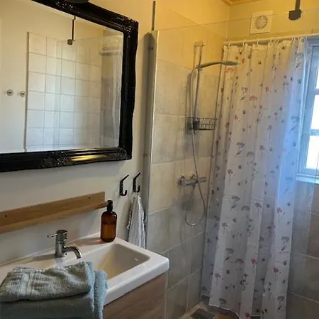 Rahbekgaard Bed & Breakfast