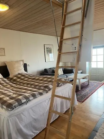 Rahbekgaard Bed & Breakfast